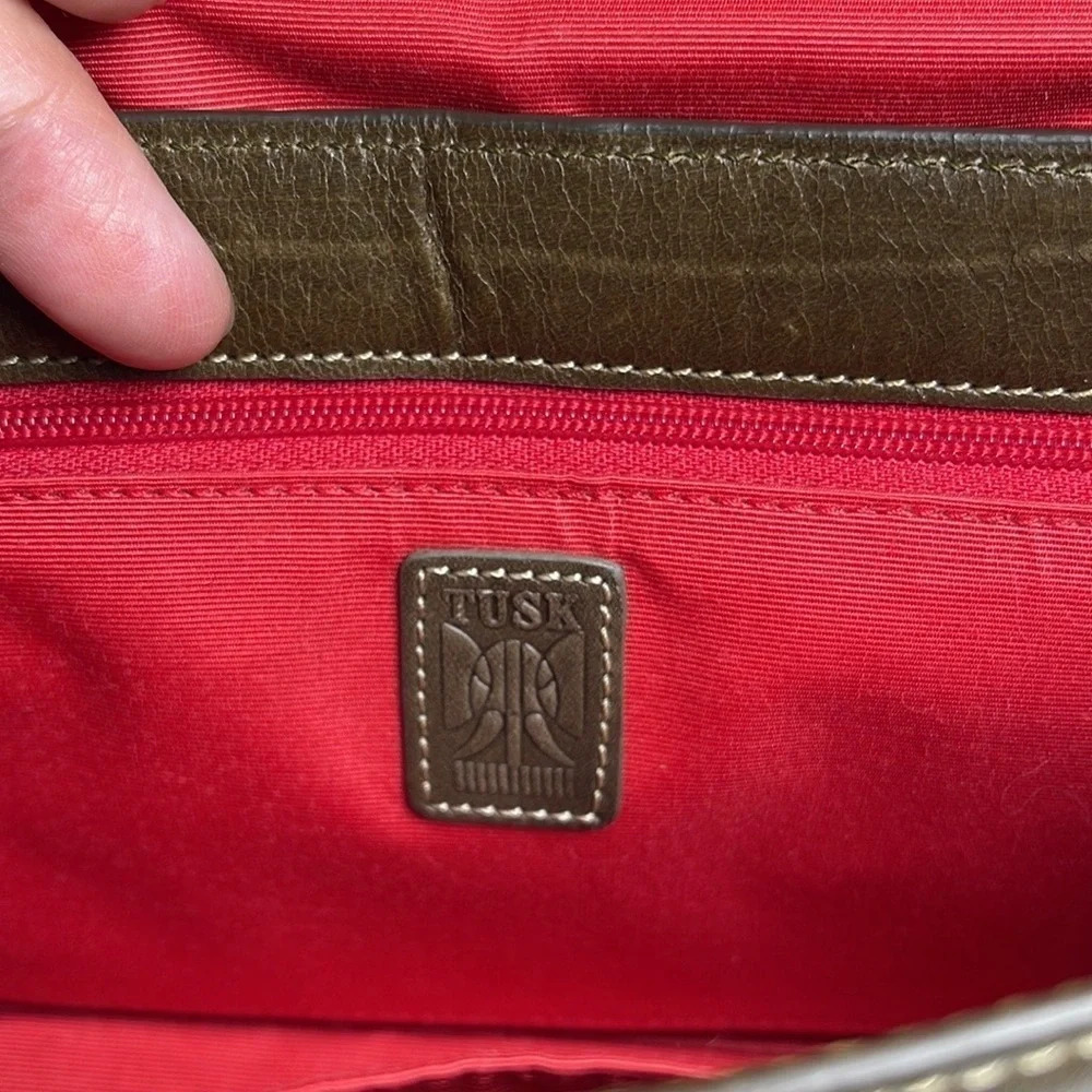 Tusk Shoulder Bag - Picture 5 of 7